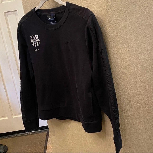 NIKE Women Black FCB Personalized ‘Lisa’ Sweatshirt Size Medium - Picture 2 of 8